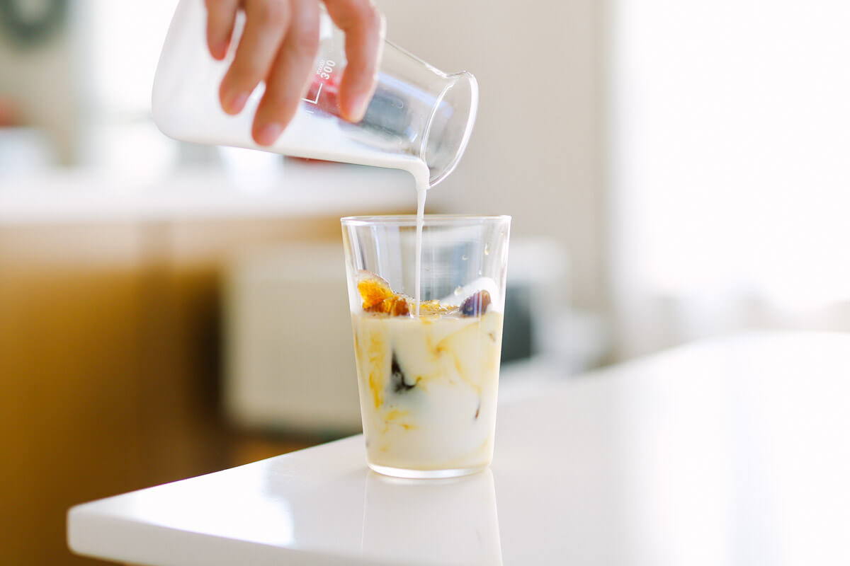 氷コーヒーの作り方 ジップロックで簡単 美味しいカフェオレの飲み方 オニマガ