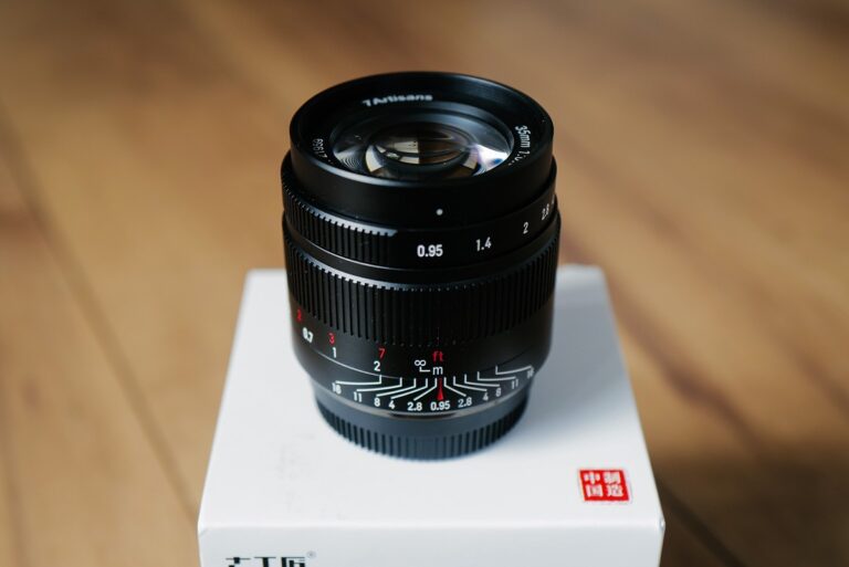 7artisans 35mm f0.95 七工匠 FUJIFULM Xマウント - レンズ(単焦点)