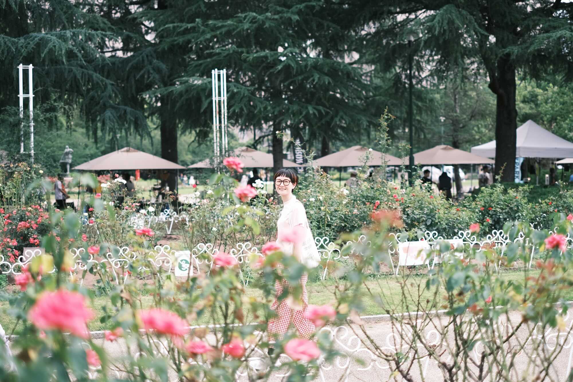 クラシックネガで曇り空の鶴舞カメラ散歩《FUJIFILM X-E4+XF35mm F1.4R